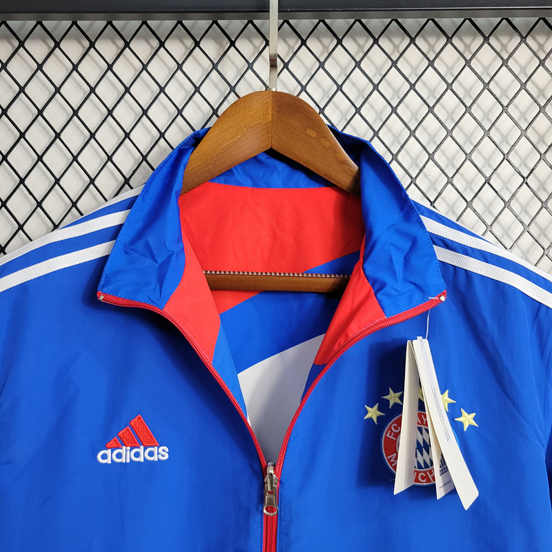 23-24 Reversible Windbreaker Bayern Munich