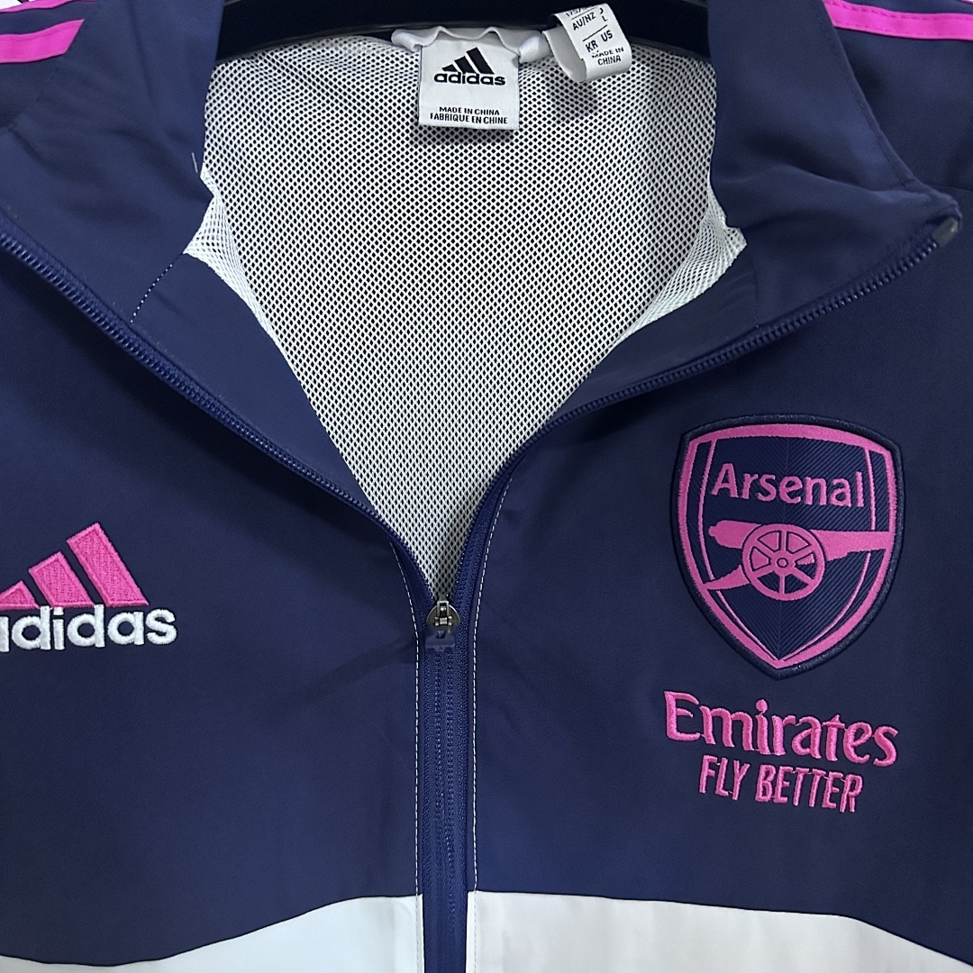 Windbreaker Arsenal