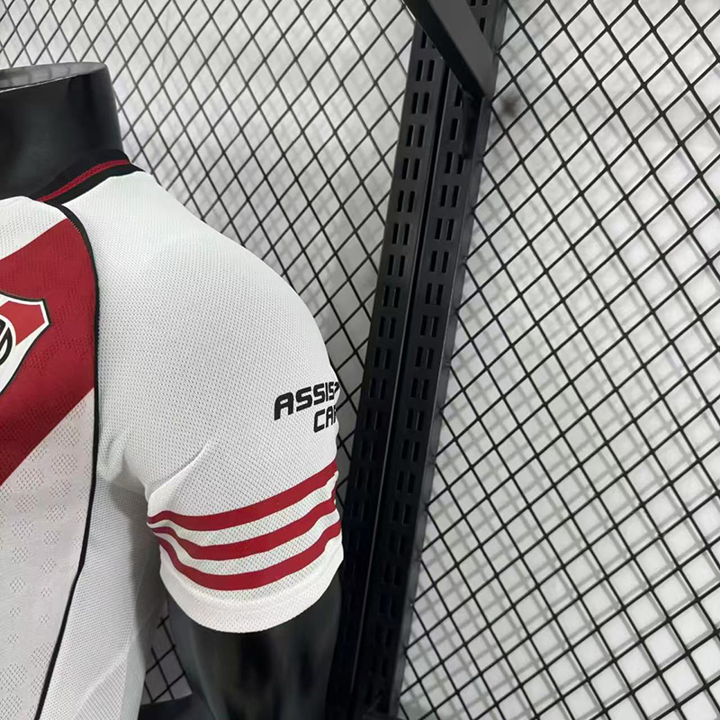 Player 2025-26  River Plate Home Football jersey