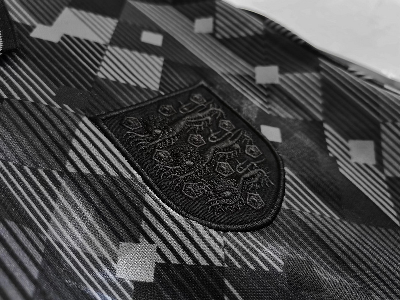 Retro 1990 England black (with Umbro) Football jersey retro