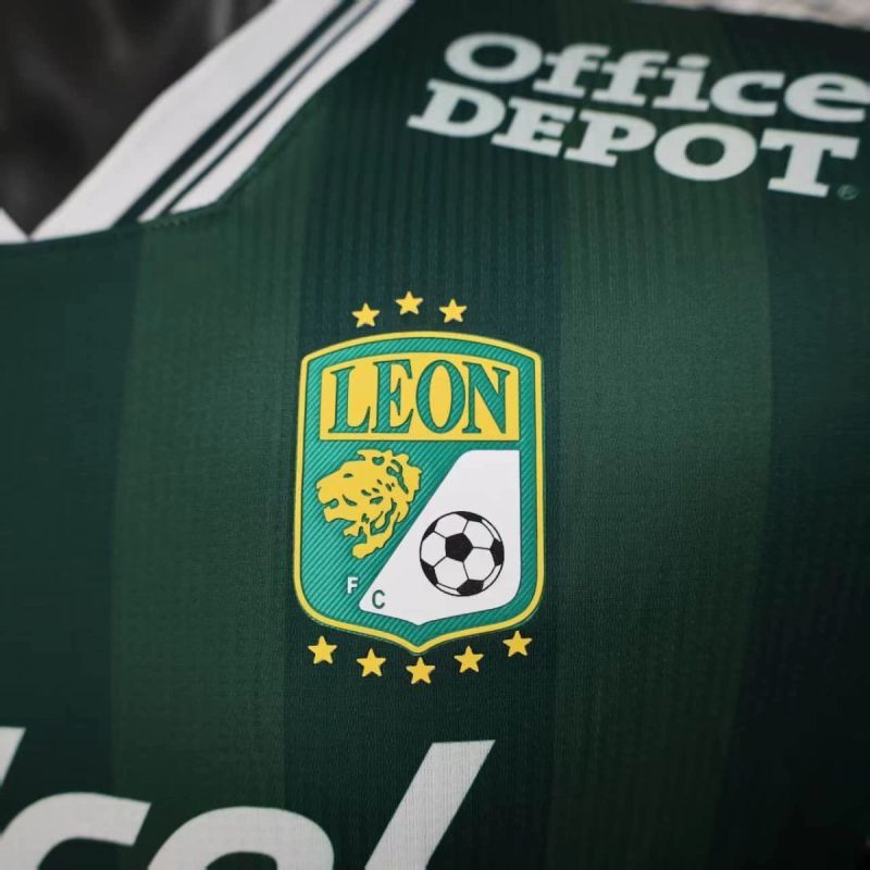 Player 2025-26 Club Leon F.C. Home Football jersey