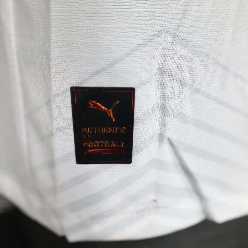 Player 2025-26 Leipzig Home Football jersey