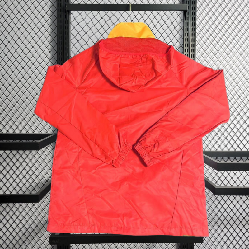 Windbreaker Spain