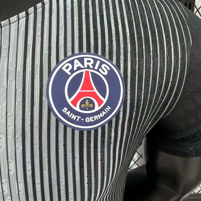 Player 2025-26 PSG Goalkeeper Football jersey