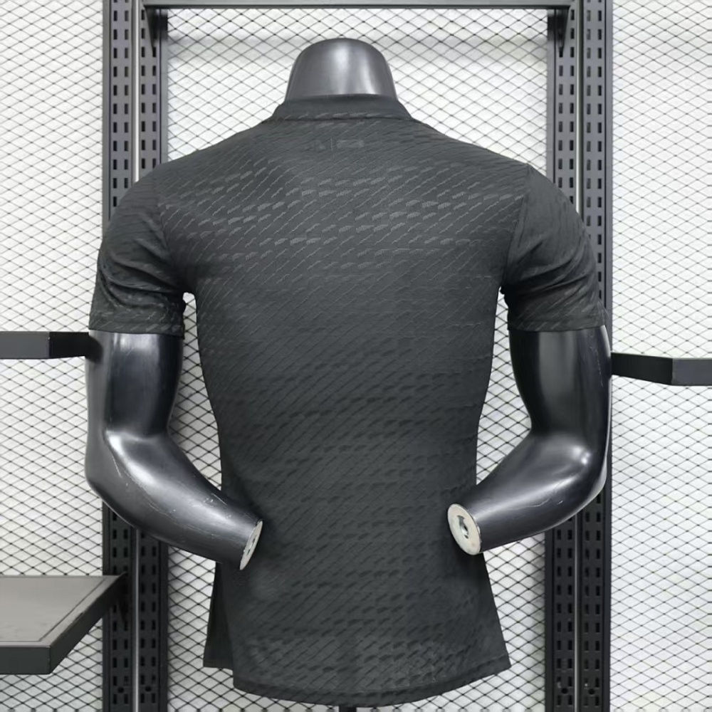 Player 2025-26 Real Madrid Marvel collaboration edition Football jersey