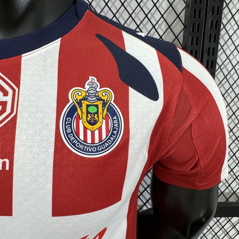 Player 205-26 Chivas Home football jersey