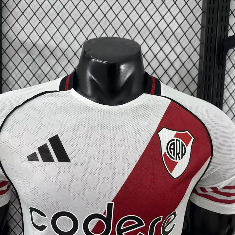Player 2025-26  River Plate Home Football jersey