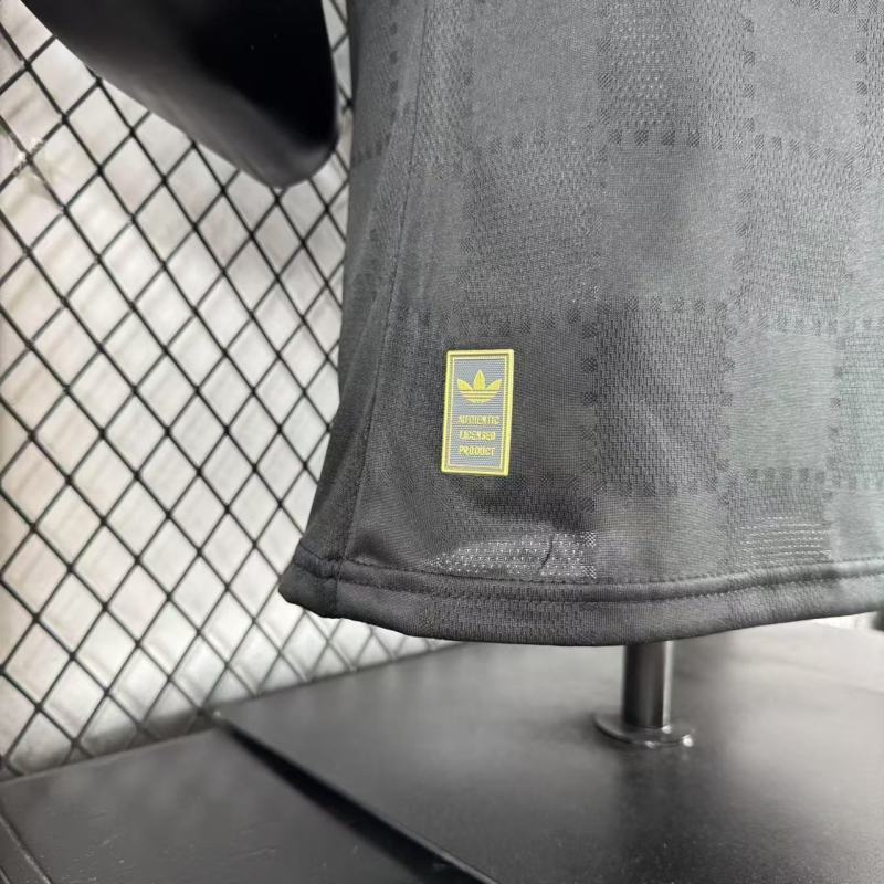 Player 2025-26 Bayern Munchen Away Football jersey