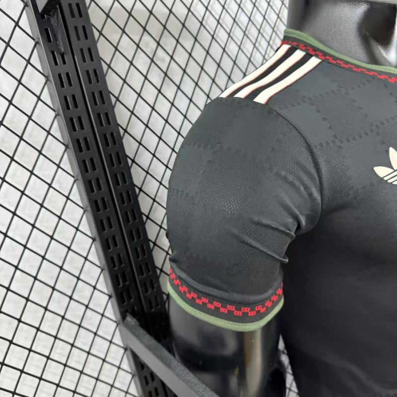 Player 2025-26 Bayern Munchen Away Football jersey