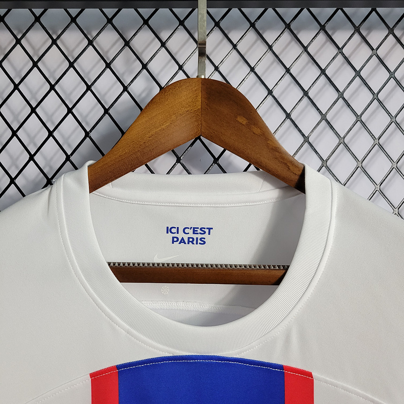 22-23 PSG Paris away