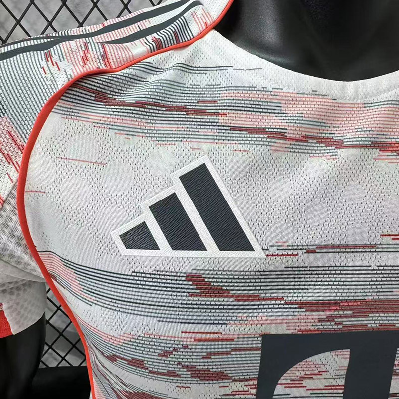 Player 2025-26 Bayern Munchen 2 Away Football jersey