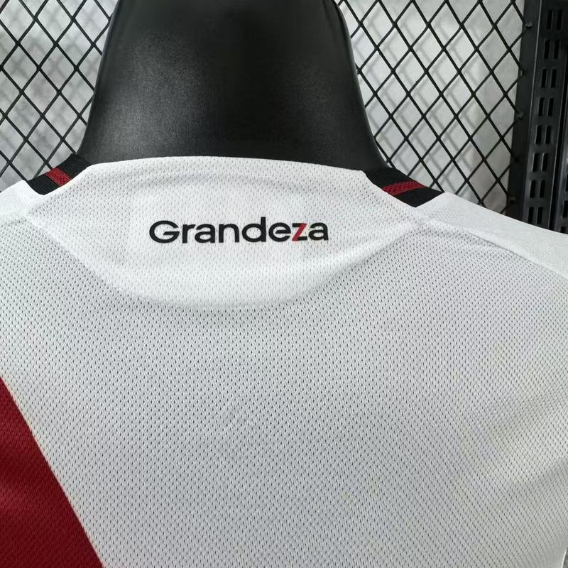 Player 2025-26 River Plate Home Long Sleev Football jersey