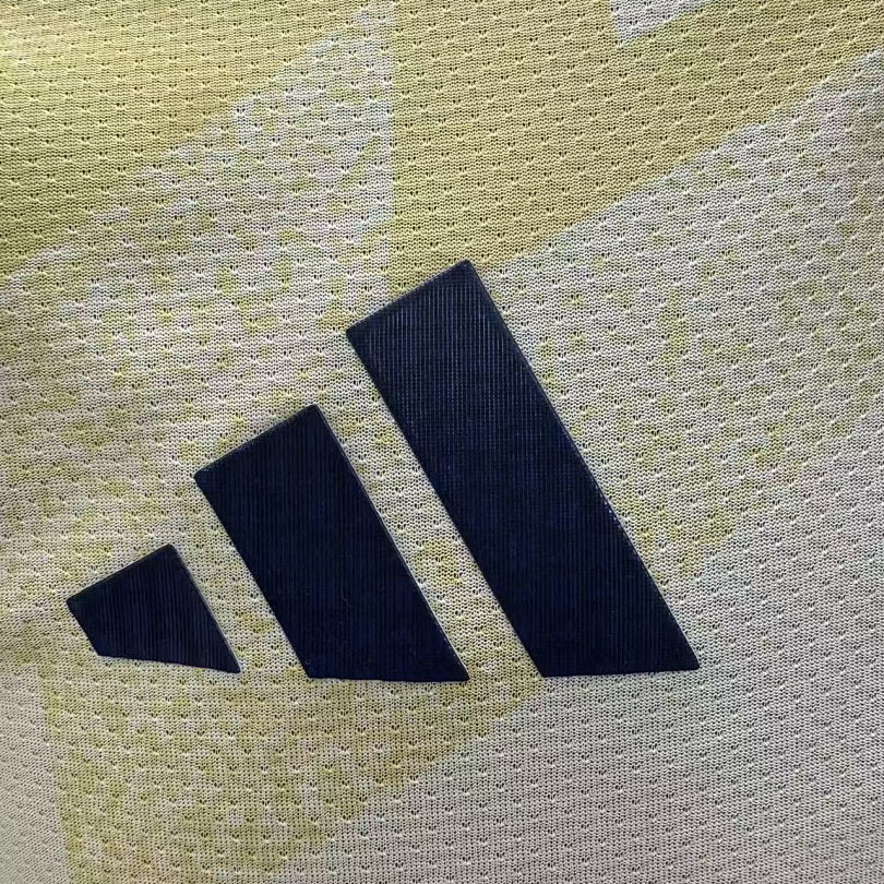 Player 2026-27 Arsenal yellow Football jersey