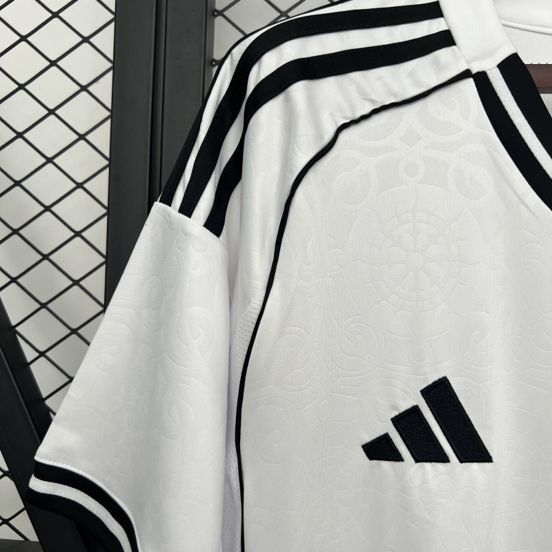 2025-26 Fulham Home Football jersey