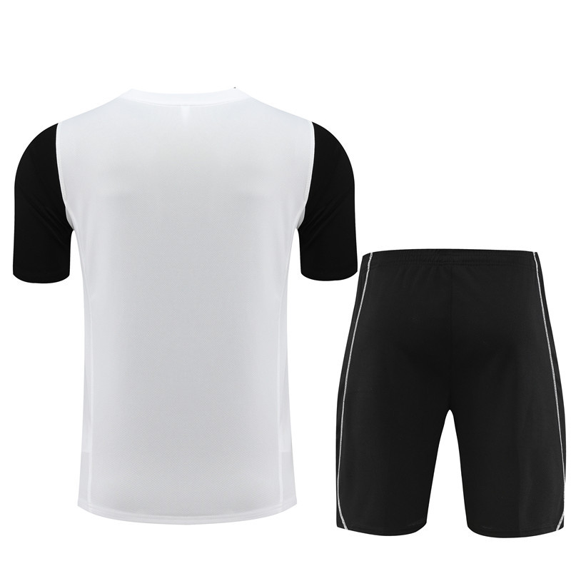 23-24 Juventus short-sleeved training jersey