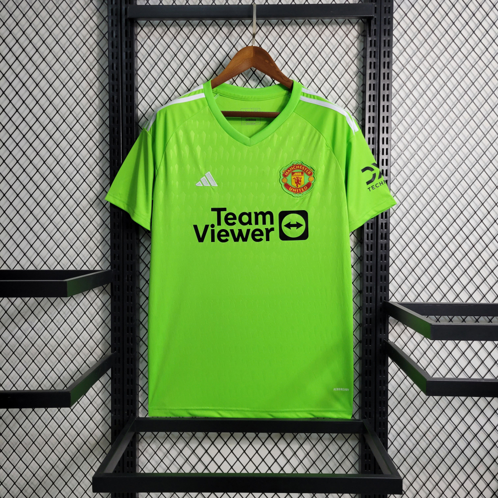 2023-24 Manchester United goalkeeper green