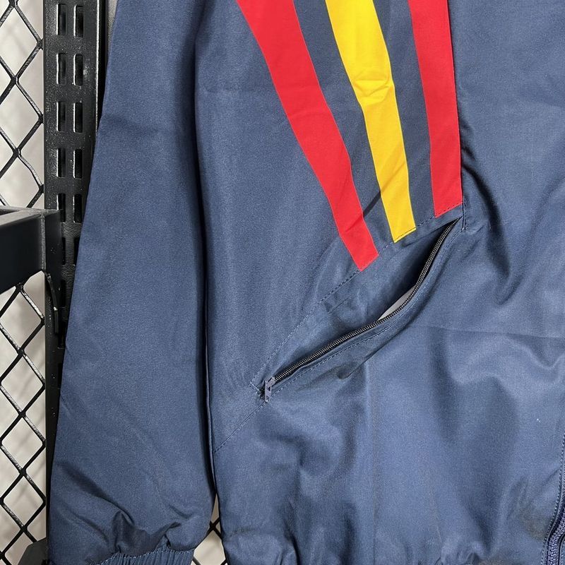 Windbreaker Spain
