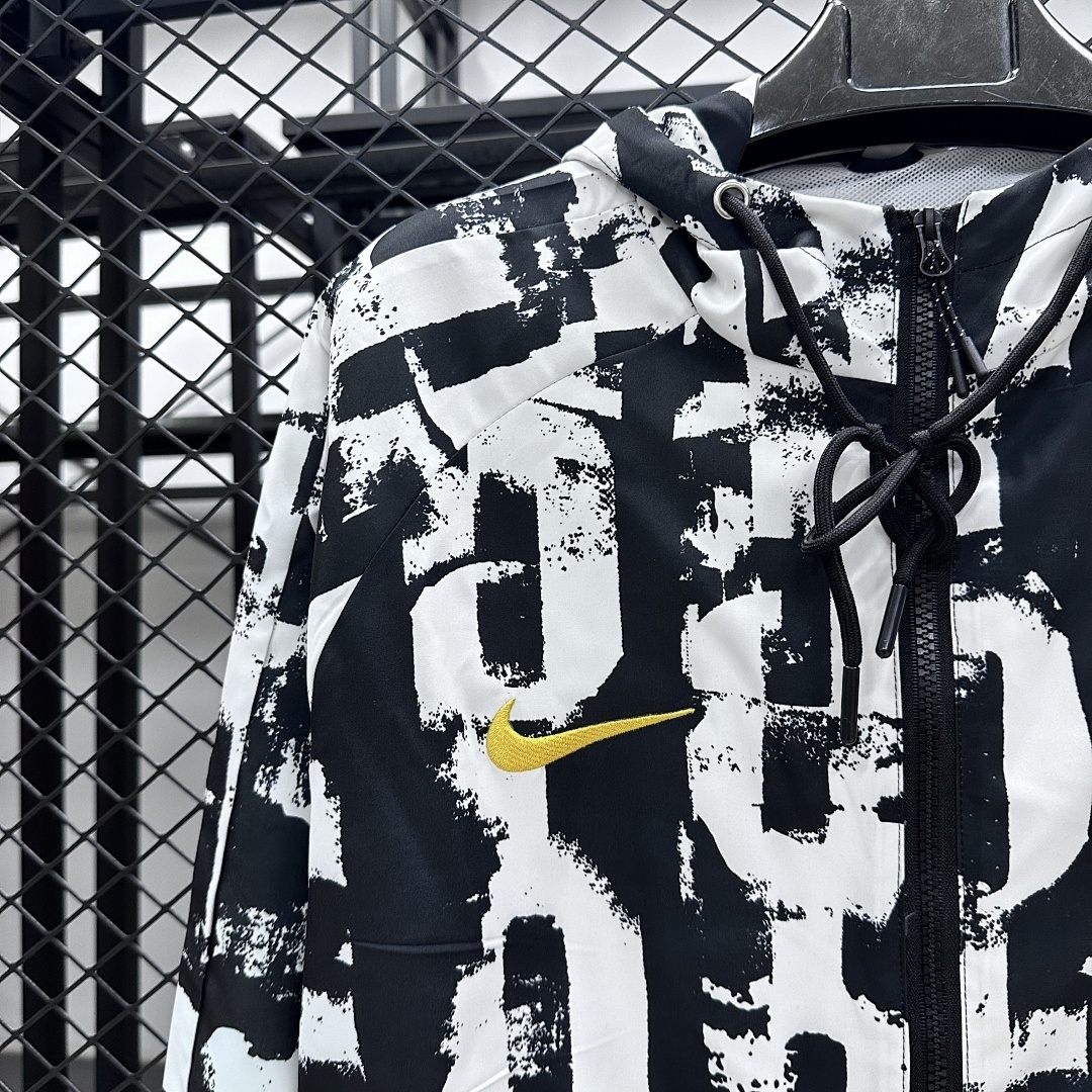 Windbreaker Barcelona