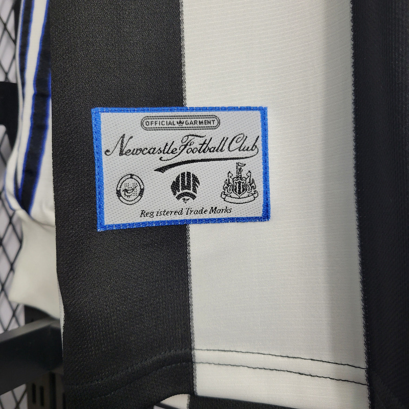 Retro 1995-97 Long Sleeve Newcastle Home   Football jersey retro