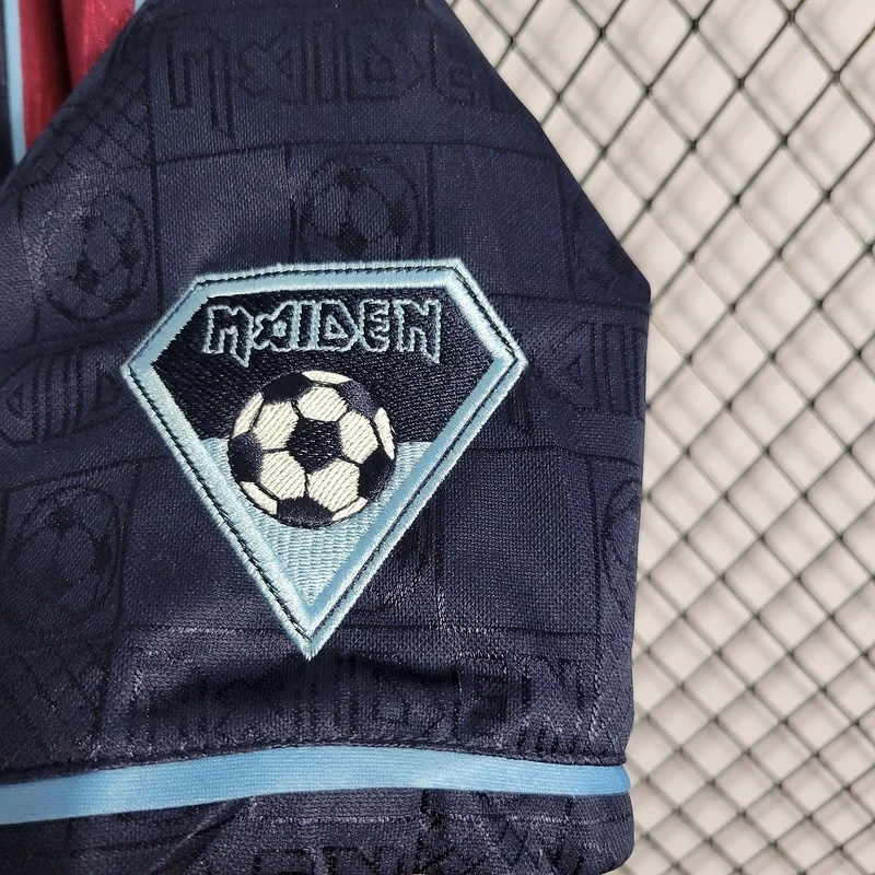 Retro 2011 West Ham Home Football jersey retro