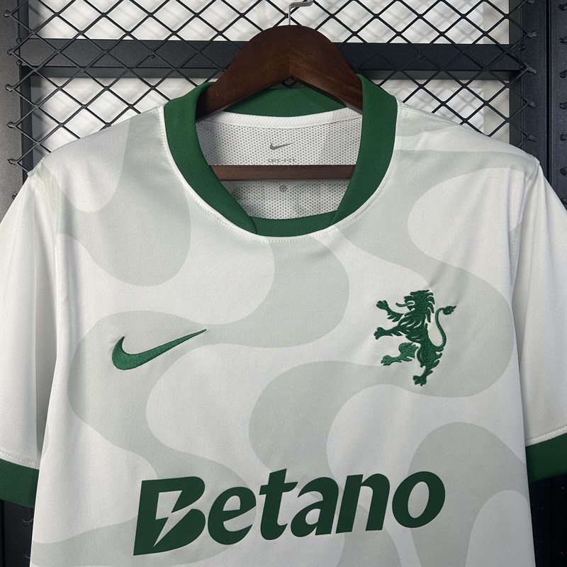 2025-26 Sporting Lisbon Away  Football jersey