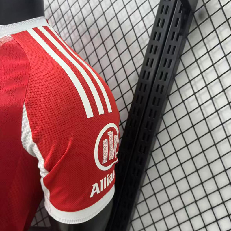 Player 2025-26 Bayern Munchen Home Football jersey