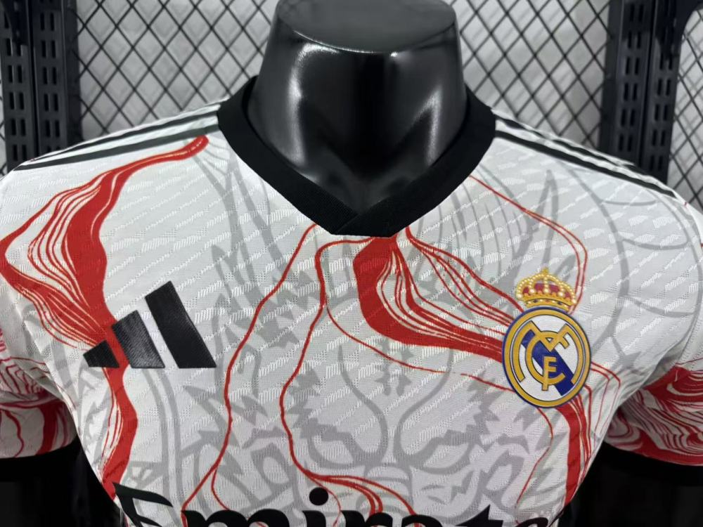 Player Edition 2025-26 Real Madrid Special Edition  Football jersey MODRIC VINI JR. BELLINGHAM CARVAJAL