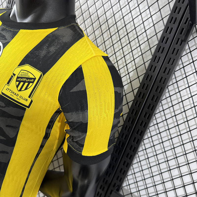 Player 2025-26 Jeddah United Al-Ittihad Home Football jersey Al Ittihad