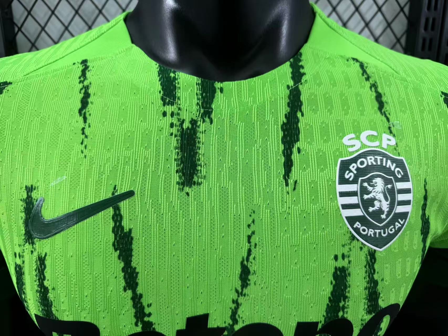 2024-25 Lisbon Technique 2nd away Player Edition