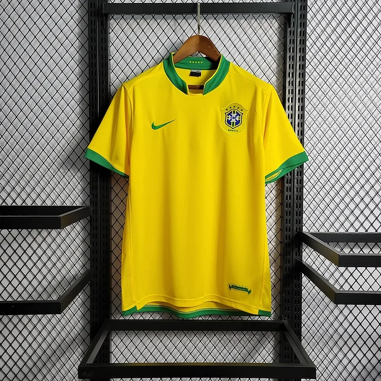 Retro 2006 Brazil home retro RONALDO Ronaldinho KAKA R.CARLOS CAFU ROBINHO Football jersey