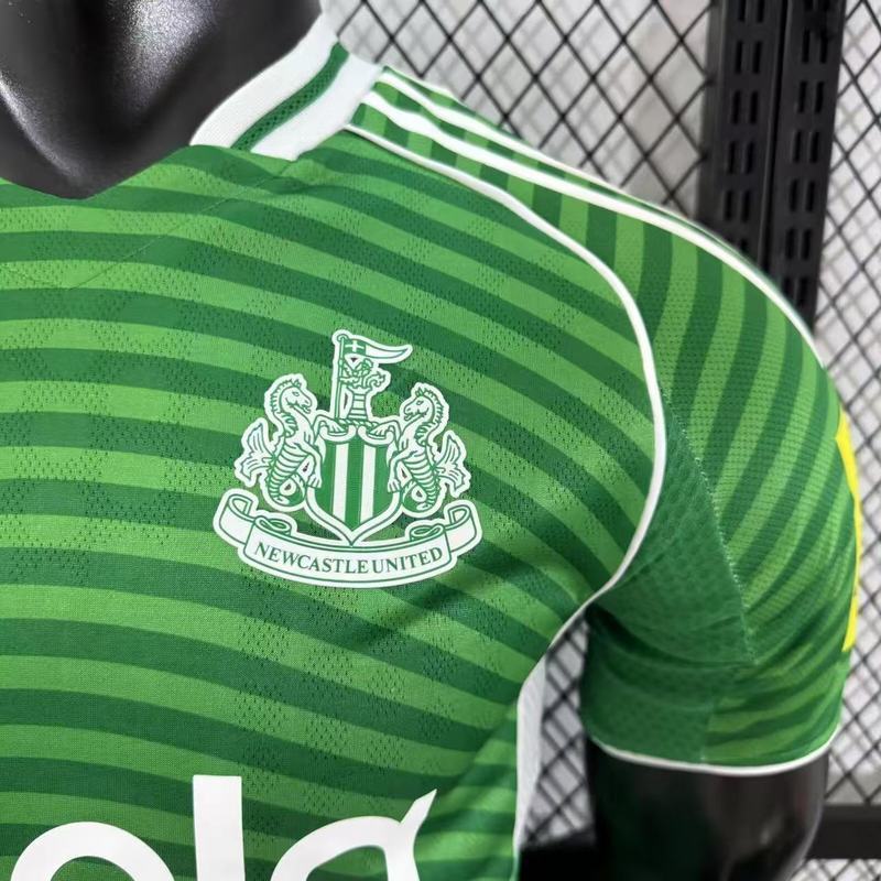 Player 2025-26 Newcastle United Away Football jersey