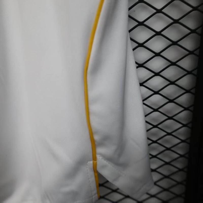 Player 2025-26 shorts Real Madrid shorts