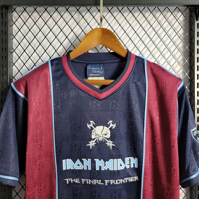 Retro 2011 West Ham Home Football jersey retro