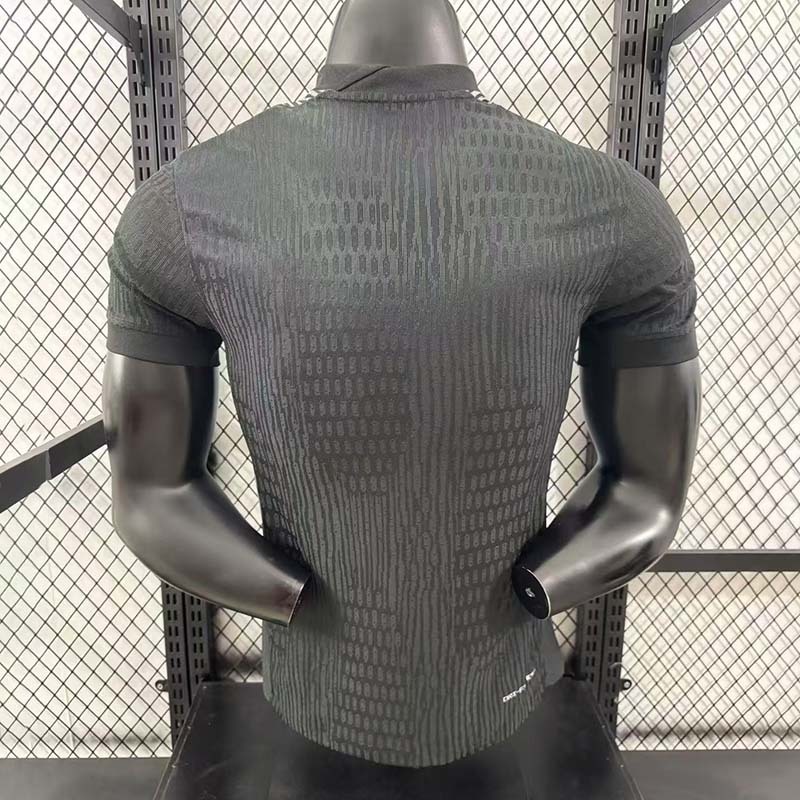 Player 2025-26 PSG Goalkeeper Football jersey