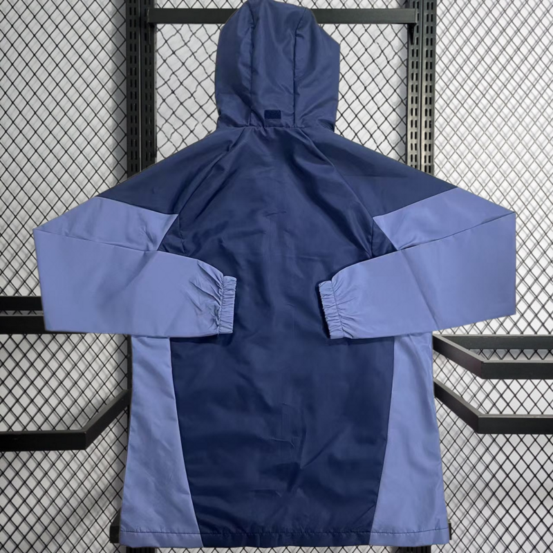 Windbreaker Italy