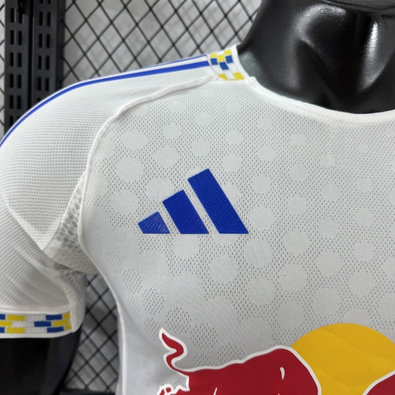 Player 2025-26 Leeds United Home Football jersey