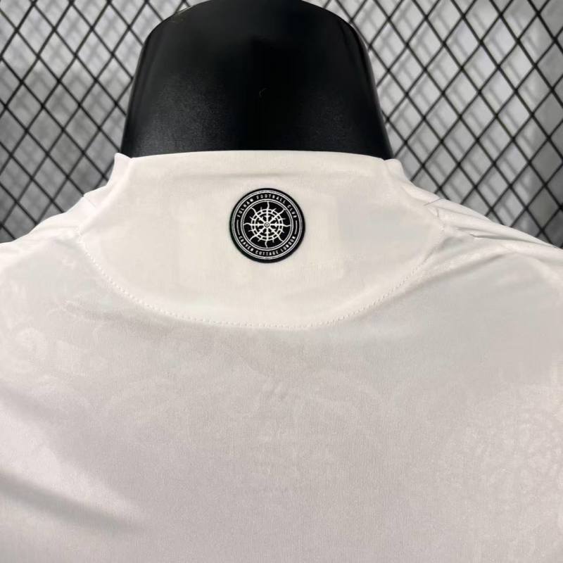 Player 2025-26 Fulham Home football jersey