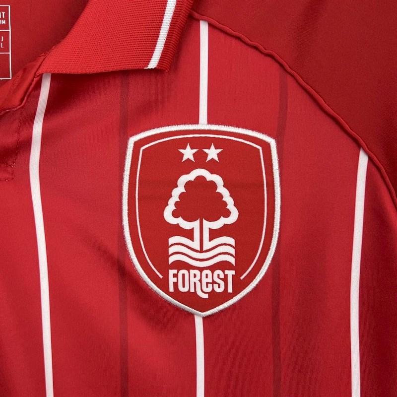 2025/26 Nottingham Forest home Football jersey