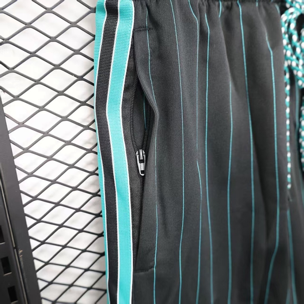 Player 2025-26 shorts Liverpool shorts