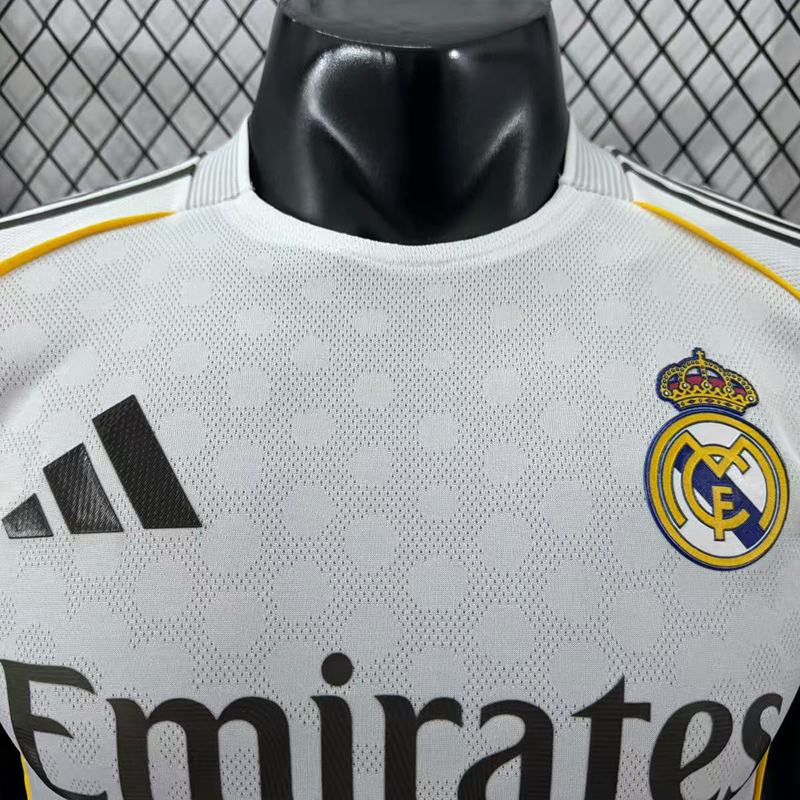player 2025-26 Real Madrid Home Football jersey