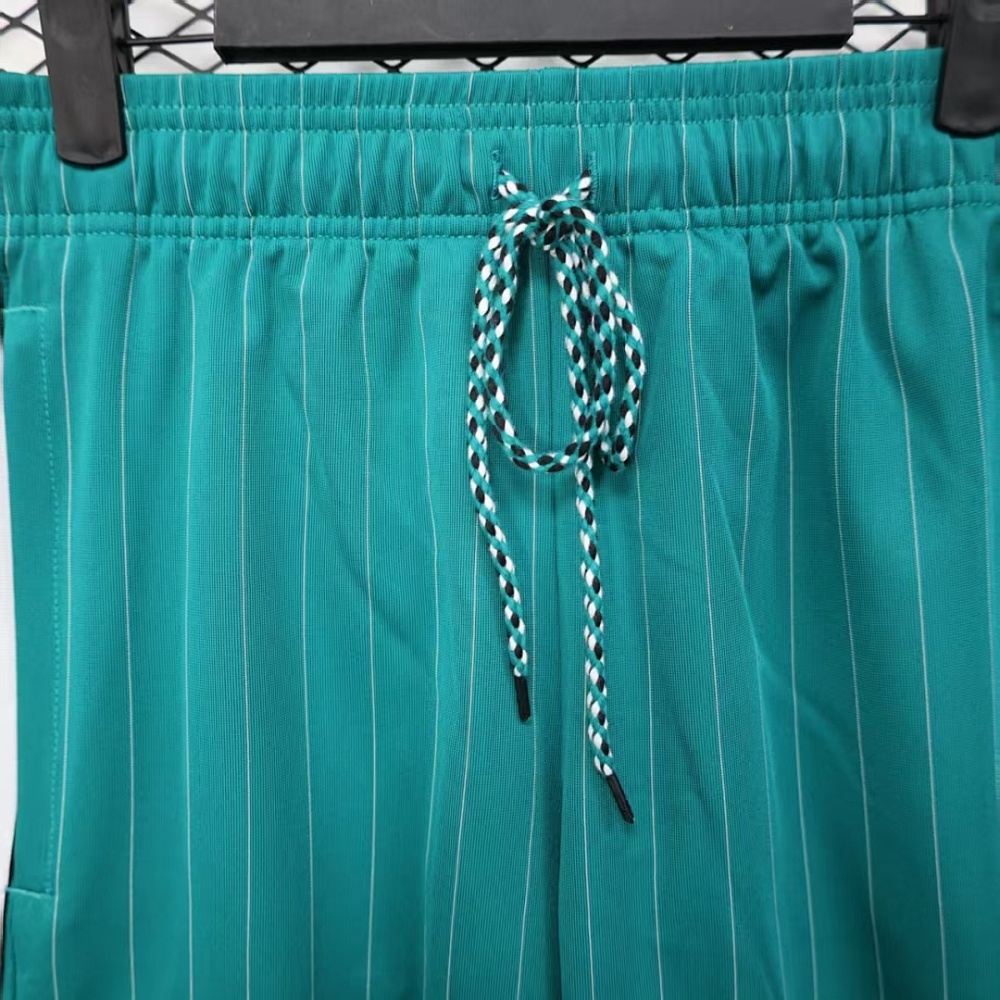 Player 2025-26 shorts Liverpool shorts