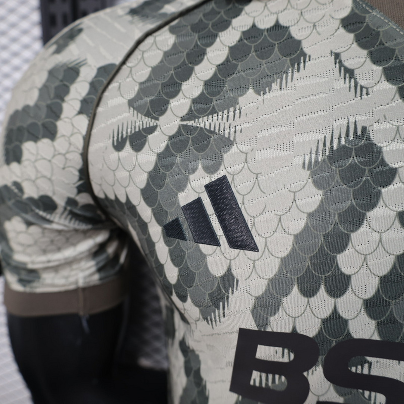 Player 2025-26 Bayern Munchen Special Edition Football jersey