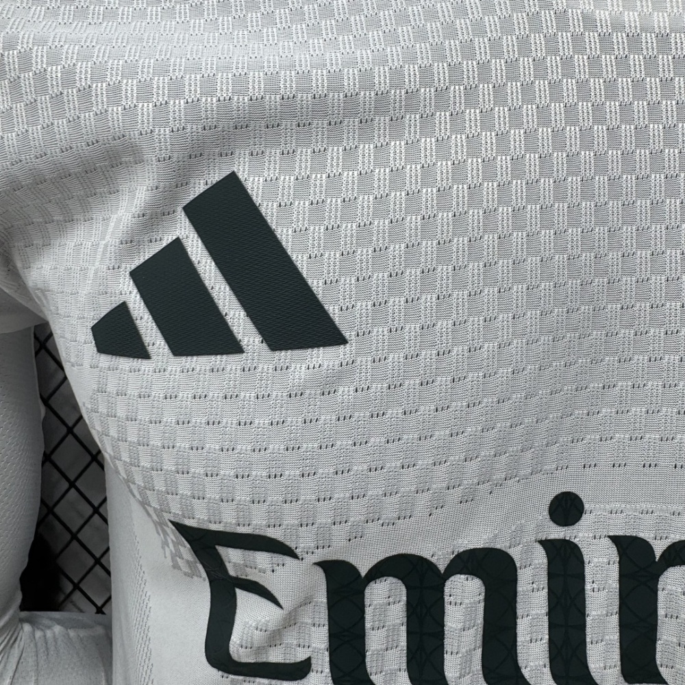 player 2026-27 Real Madrid Home Long sleeve football jersey