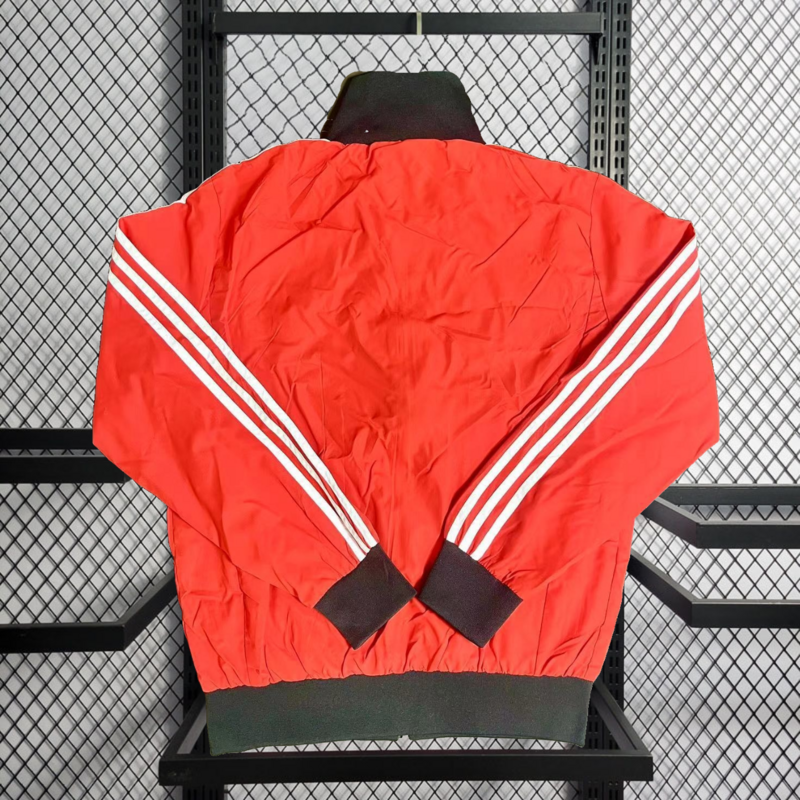 Windbreaker River Plate