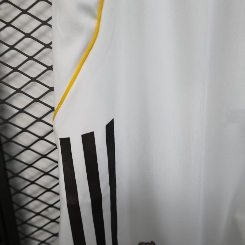 Player 2025-26 shorts Real Madrid shorts