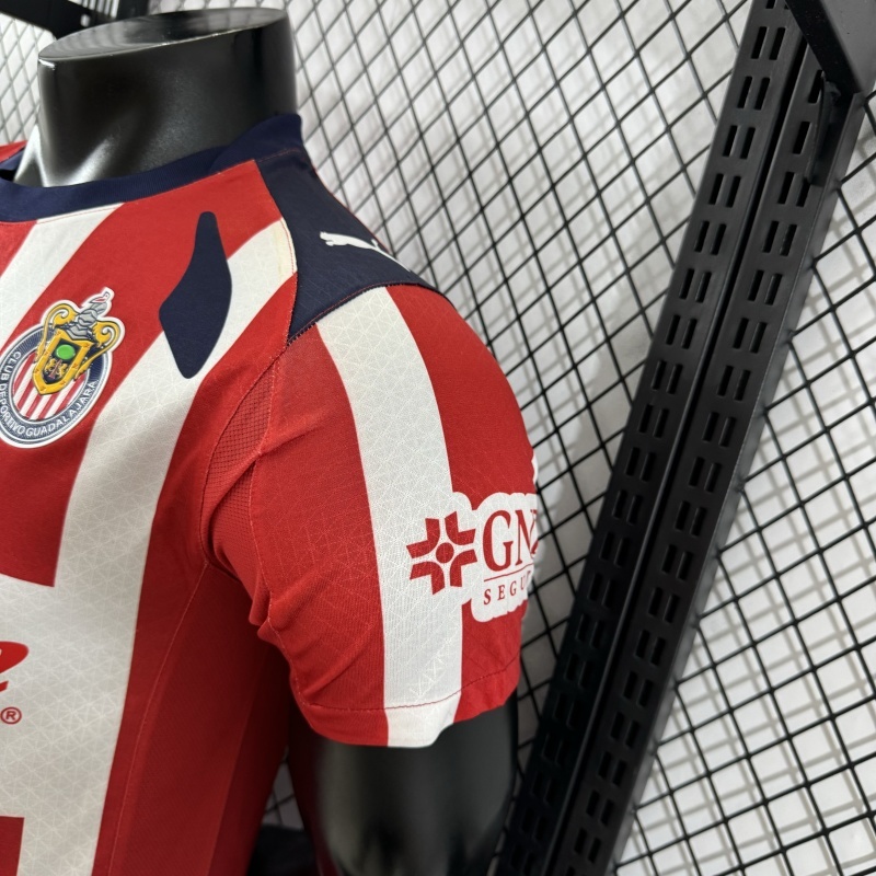 Player 205-26 Chivas Home football jersey