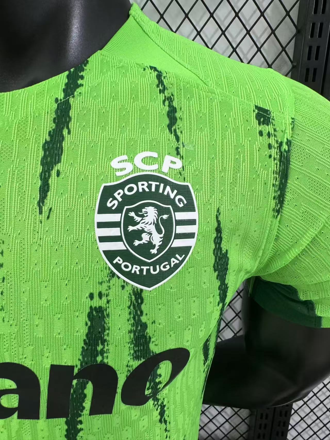 2024-25 Lisbon Technique 2nd away Player Edition