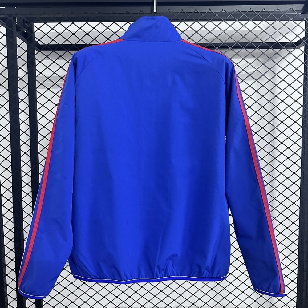 Windbreaker Italy