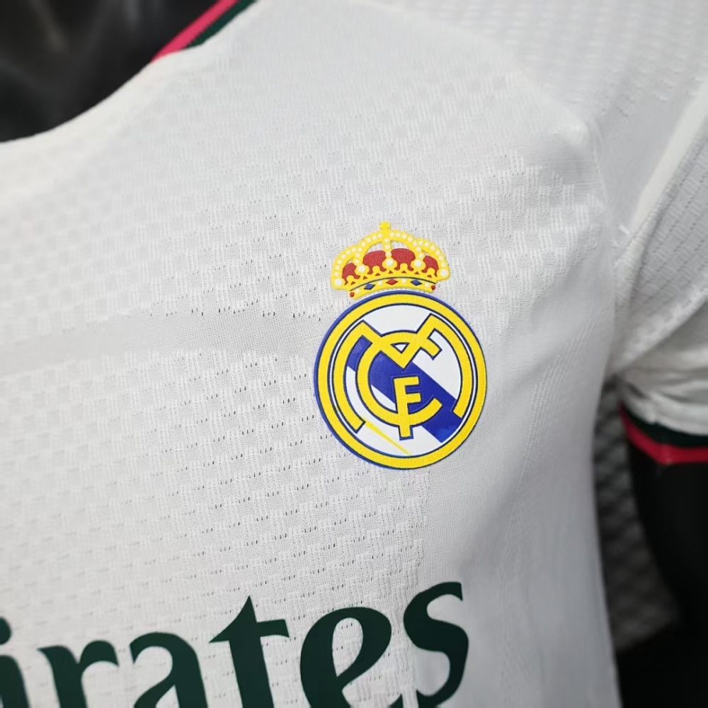 Player 2026-27 Real Madrid Home Football jersey