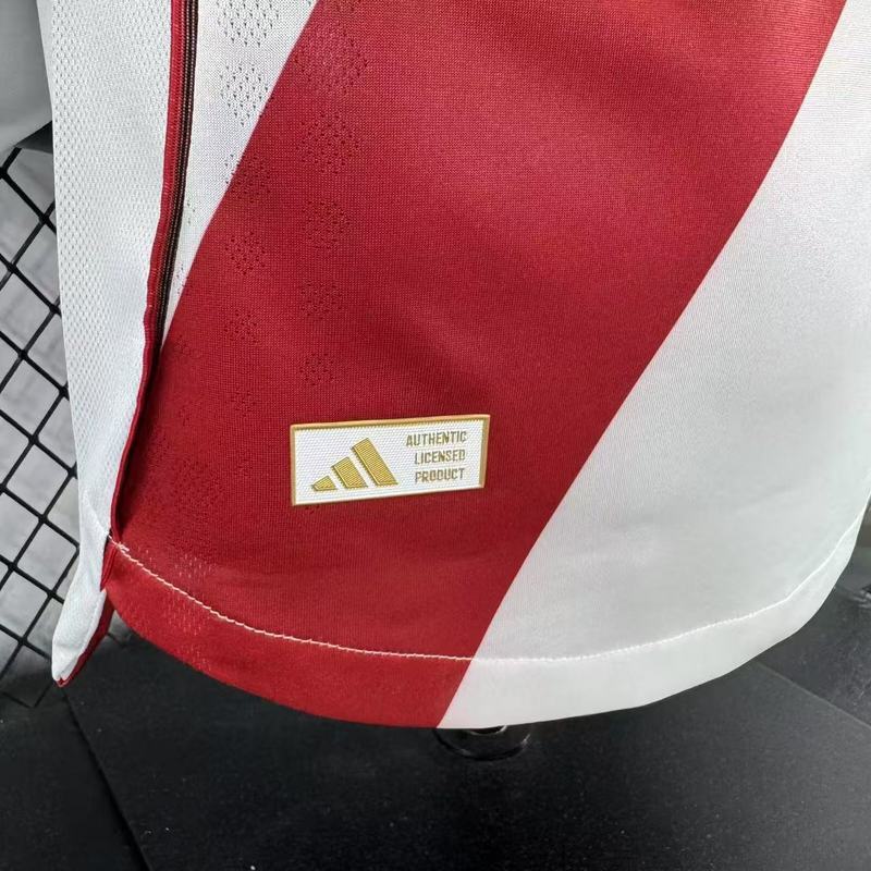 Player 2025-26 River Plate Home Long Sleev Football jersey